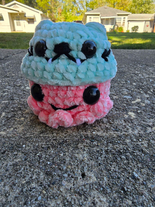 Ghost with a Cat Hat – Spooky Cute Halloween Plush 👻🐱🎃Mint/White